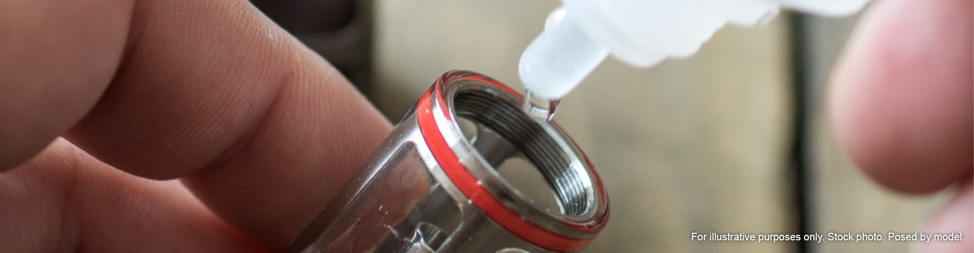 إعادة تعبئة القلم المُبخِّر